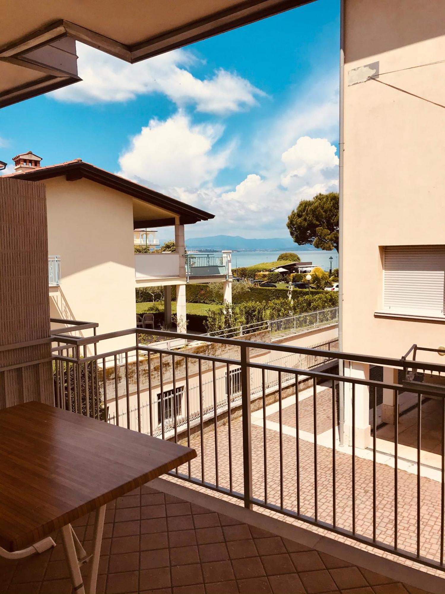 Casa Caterina Lake View Holidays Apartments Peschiera del Garda Quarto foto