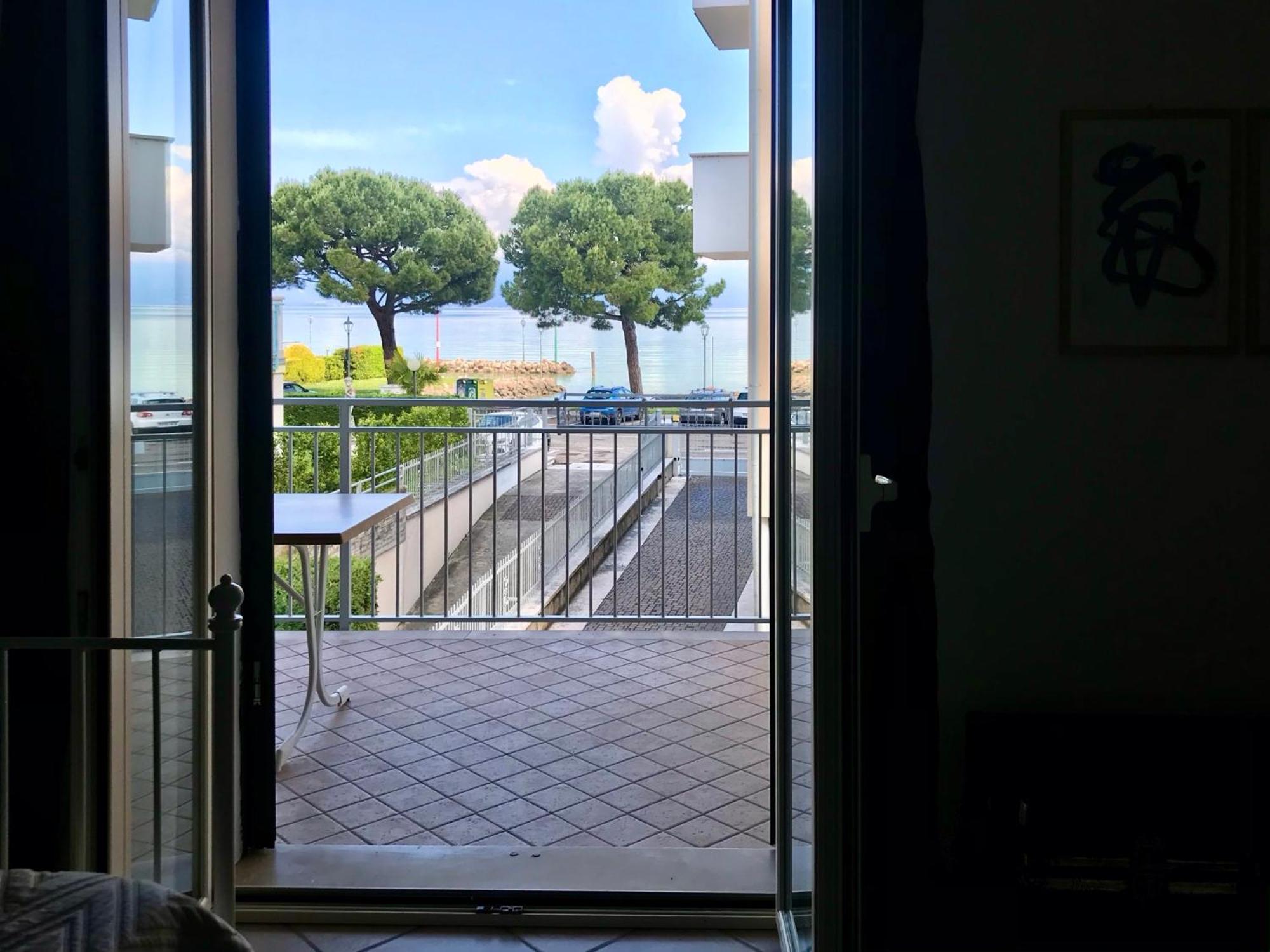 Casa Caterina Lake View Holidays Apartments Peschiera del Garda Quarto foto